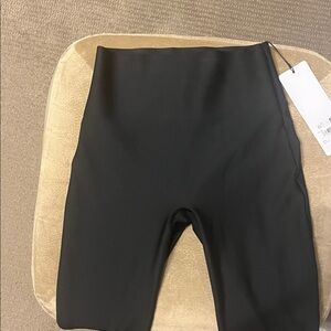 Alo Airlift High-Waist Sleek Legging xxs